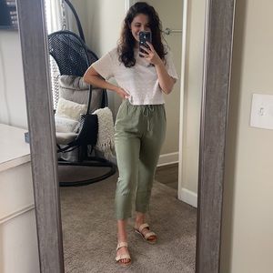 A New Day Linen Capris